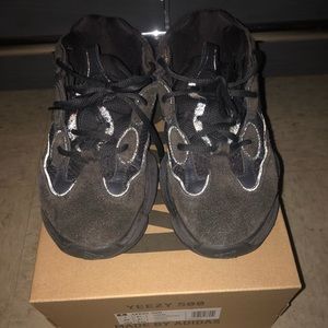 Yeezy 500 utility black sz 7